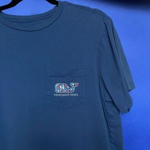 Vineyard vines tee size S